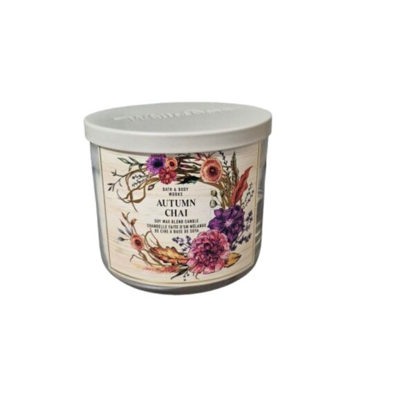 Bath & Body Works Autumn Chai 3 Wick Candle - Picture 1 of 5